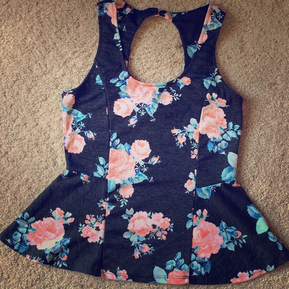 PACSUN Floral peplum tank🌷